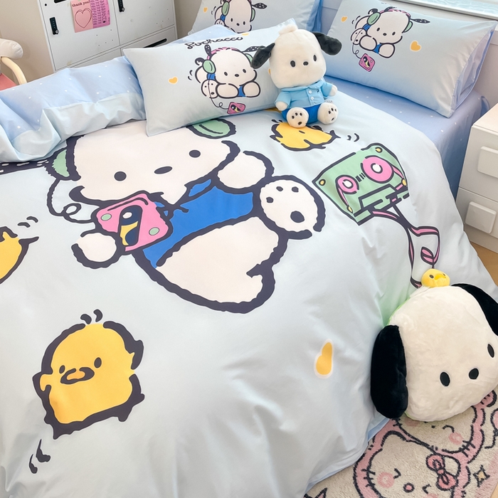 91家纺网 家纺一手货源 找家纺 暮思家居 2025新款正版授权三丽鸥大阪全棉数码印花纯棉四件套系列-第三批(专版花型) 大版-音乐帕恰狗