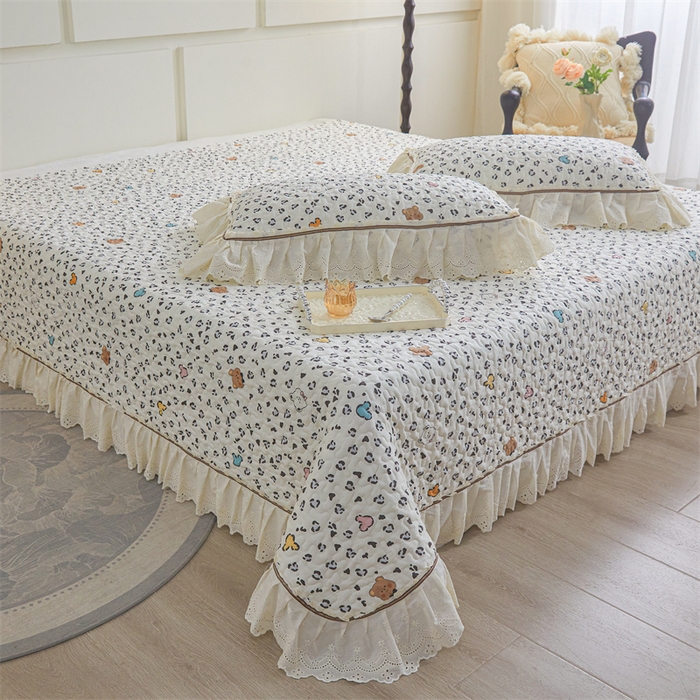 91家纺网 家纺一手货源 找家纺 恒爱家纺 2025新款全棉纯棉韩版印花床盖三件套 泡泡熊