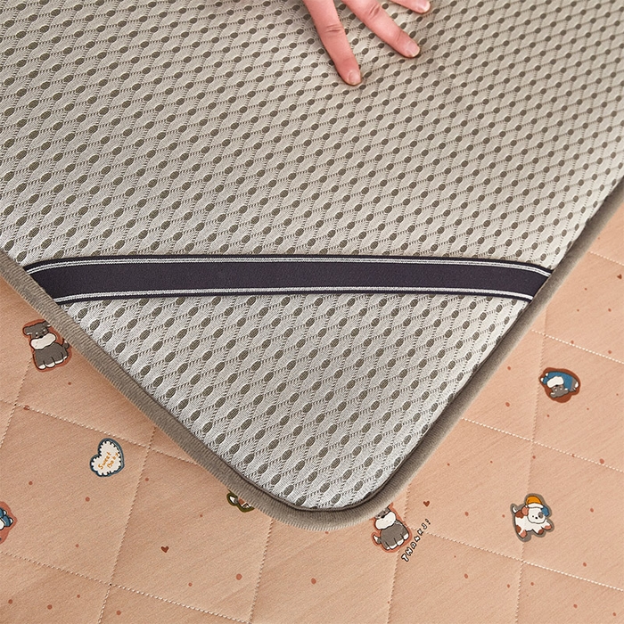 91家纺网 家纺一手货源 找家纺 丽诺床垫 2025新款全棉抗菌三明治学生床垫 芝麻街