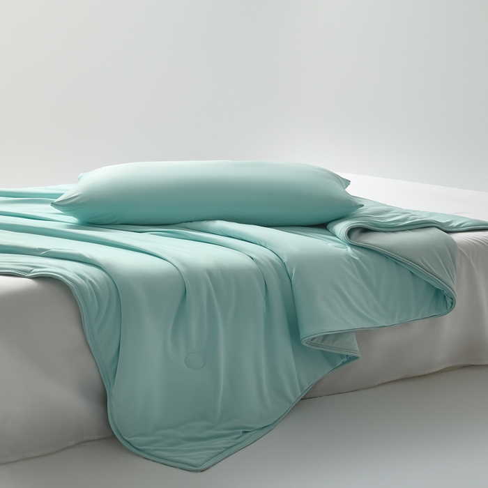 91家纺网 家纺一手货源 找家纺 欧邦 2025春夏新款Pro+深睡双面用锦纶夏被空调被 明月绿