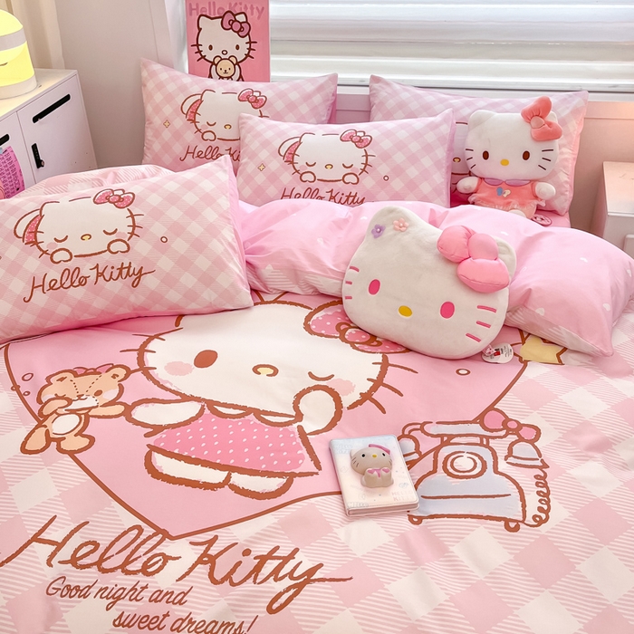 91家纺网 家纺一手货源 找家纺 暮思家居 2025新款正版授权三丽鸥大阪全棉数码印花纯棉四件套系列-第三批(专版花型) 大版-爱心KT