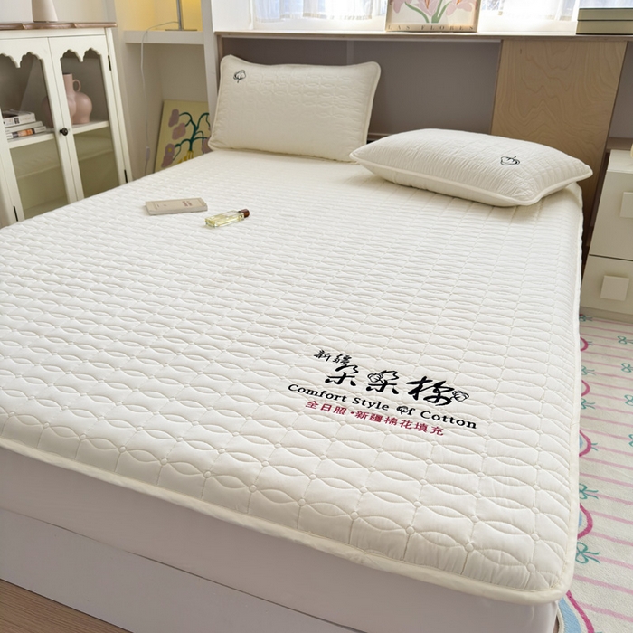 91家纺网 家纺一手货源 找家纺 云雀 2025新款A类加棉刺绣棉花床笠+盖毯 棉花床笠-米白