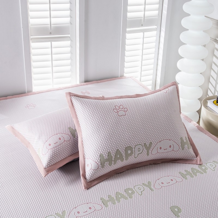 91家纺网 家纺一手货源 找家纺 尚品凤凰 2025新款凉感豆豆席提花三件套 玉桂狗-粉