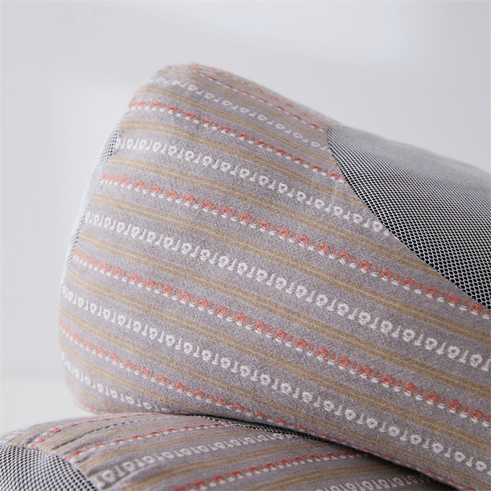 91家纺网 家纺一手货源 找家纺 大熊枕芯2025新款3d条纹荞麦枕 元宝荞麦枕-咖45*15cm