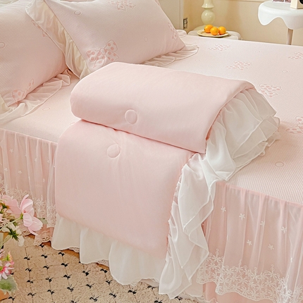 91家纺网 家纺一手货源 找家纺 （总）米莱家纺 2025新款冰豆豆床裙款凉席-蝴蝶结系列