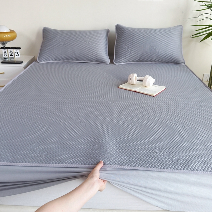 91家纺网 家纺一手货源 找家纺 许林2025新款凉豆豆床席 简约灰