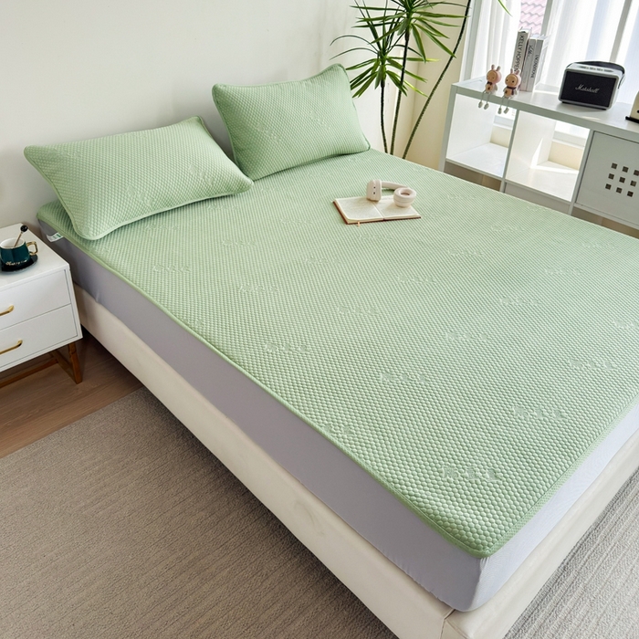 91家纺网 家纺一手货源 找家纺 许林2025新款凉豆豆床席 简约绿