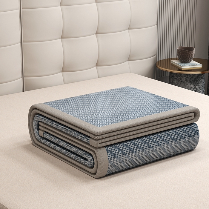 91家纺网 家纺一手货源 找家纺 欧邦 2025春夏新款水某星同款斜纹提花冰丝席三件套 凉席款-深蓝