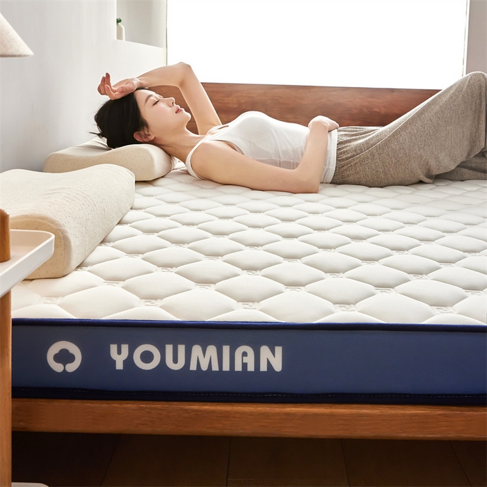 91家纺网 家纺一手货源 找家纺 优承佳生活馆（床垫） 2025新款字母牛奶丝双边乳胶床垫 蓝白字母-菱形