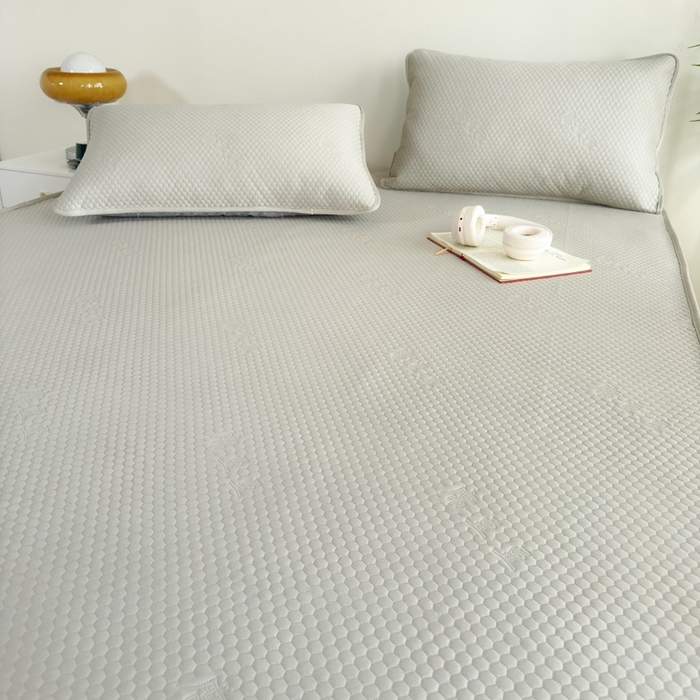 91家纺网 家纺一手货源 找家纺 许林2025新款凉豆豆床裙 北欧金