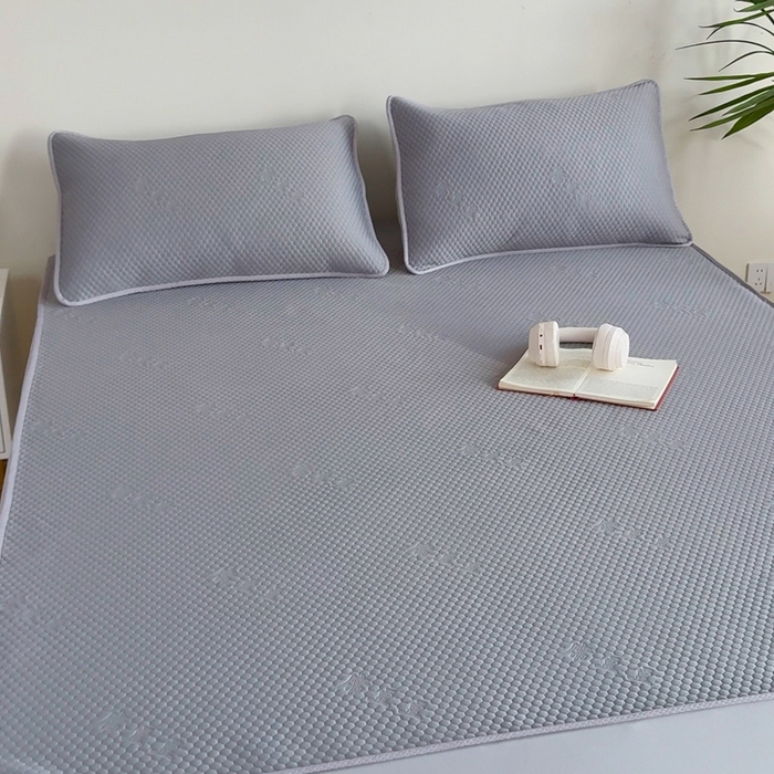 91家纺网 家纺一手货源 找家纺 许林2025新款凉豆豆床席 简约灰