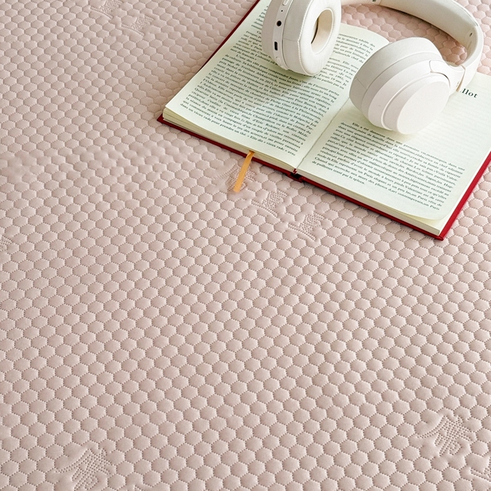 91家纺网 家纺一手货源 找家纺 许林2025新款凉豆豆床席 简约粉