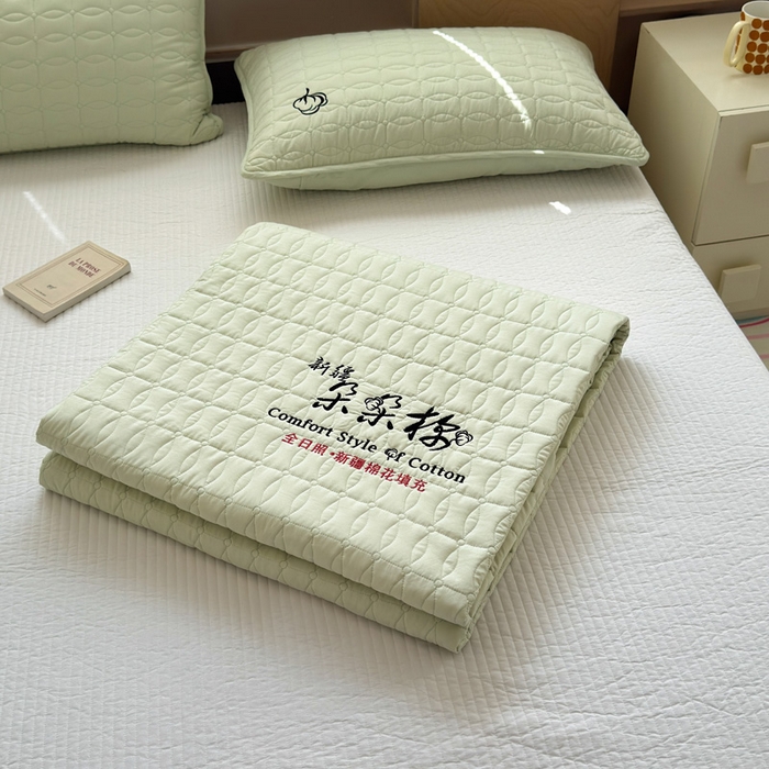 91家纺网 家纺一手货源 找家纺 云雀 2025新款A类加棉刺绣棉花床笠+盖毯 棉花盖毯-豆绿