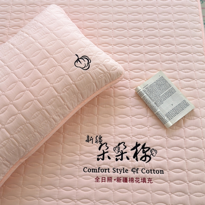 91家纺网 家纺一手货源 找家纺 云雀 2025新款A类加棉刺绣棉花床笠+盖毯 棉花床笠-玉粉