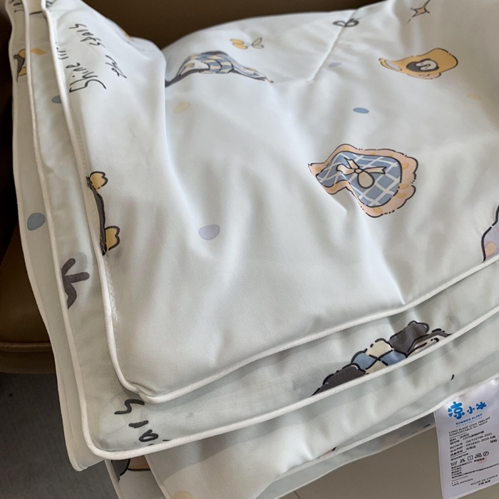 91家纺网 家纺一手货源 找家纺 奈萝家纺 2025新款A类凉感丝小凉皮夏被可机洗夏被新品空调被 小企鹅