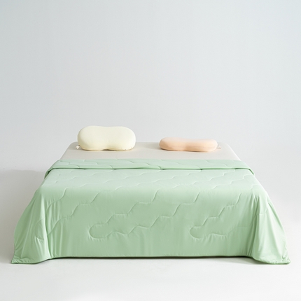 91家纺网 家纺一手货源 找家纺 CINNY馨宜 2025新款瓜瓜锦氨凉感夏被 薄荷绿