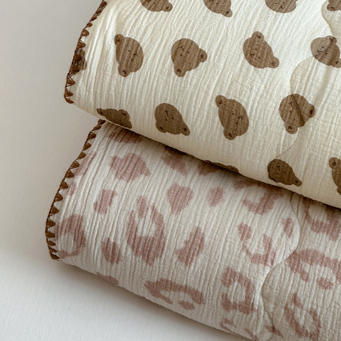 91家纺网 家纺一手货源 找家纺 （总）三朵家纺 2025春夏新款全棉纯棉双层绉绉纱三角针夏被夏凉被空调被