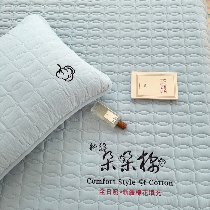 91家纺网 家纺一手货源 找家纺 云雀 2025新款A类加棉刺绣棉花床笠+盖毯 棉花床笠-雾霾蓝