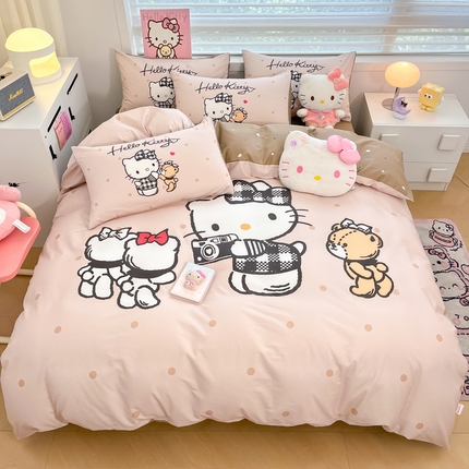 91家纺网 家纺一手货源 找家纺 暮思家居 2025新款正版授权三丽鸥大阪全棉数码印花纯棉四件套系列-第三批(专版花型) 大版-时尚KT