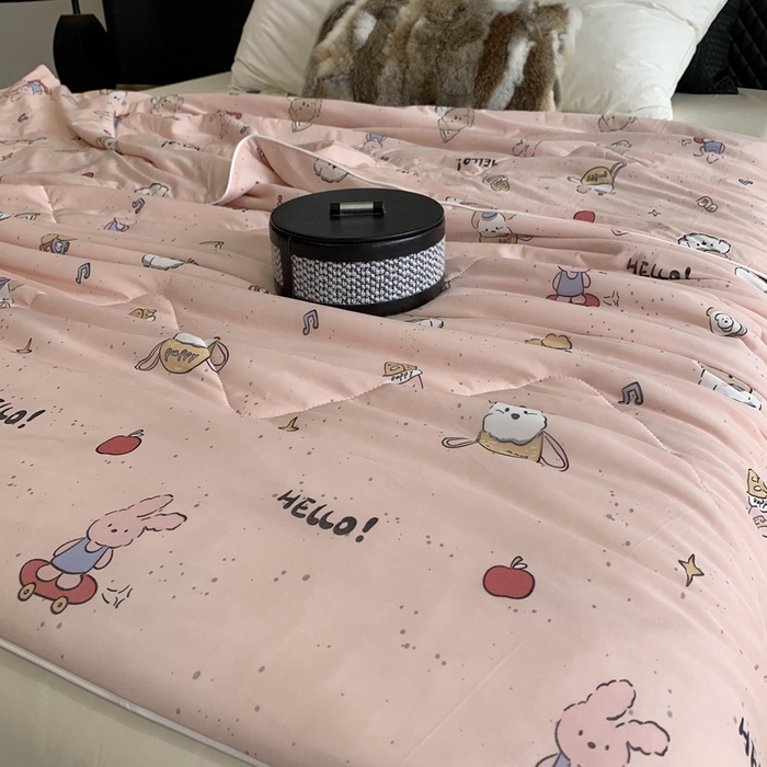 91家纺网 家纺一手货源 找家纺 奈萝家纺 2025新款A类凉感丝小凉皮夏被可机洗夏被新品空调被 小兔粉