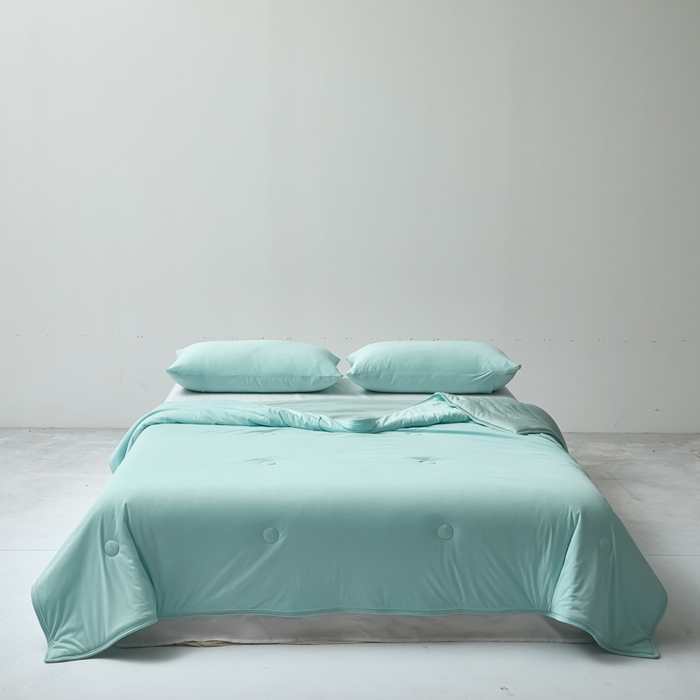 91家纺网 家纺一手货源 找家纺 欧邦 2025春夏新款Pro+深睡双面用锦纶夏被空调被 明月绿