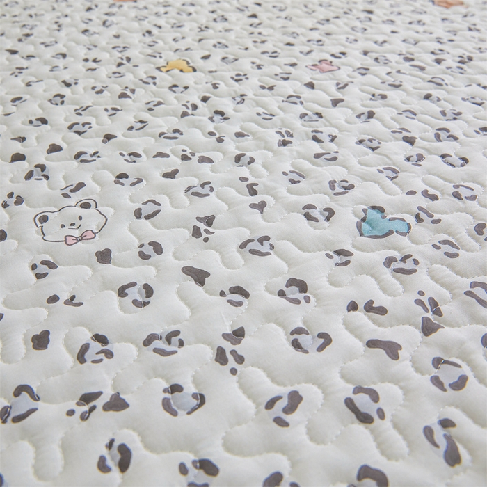 91家纺网 家纺一手货源 找家纺 恒爱家纺 2025新款全棉纯棉韩版印花床盖三件套 泡泡熊