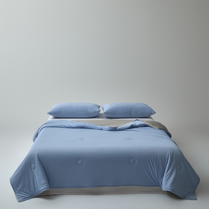 91家纺网 家纺一手货源 找家纺 欧邦 2025春夏新款Pro+深睡双面用锦纶夏被空调被 雾蓝