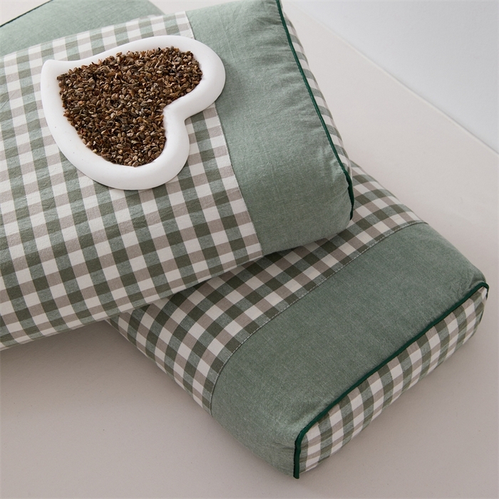 91家纺网 家纺一手货源 找家纺 大熊2025新款全棉水洗棉色织荞麦枕 宫廷荞麦枕-绿20*50*9cm