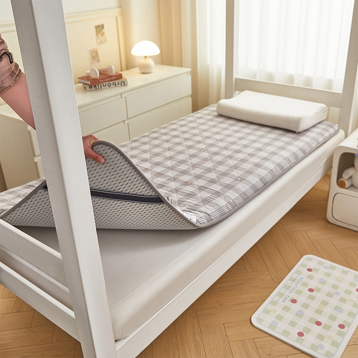 91家纺网 家纺一手货源 找家纺 丽诺床垫 2025新款全棉抗菌三明治学生床垫 兰诺