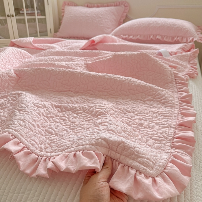 91家纺网 家纺一手货源 找家纺 乐卧家居 2026新款春夏轻氧自然系韩式透气薄款夏被空调被子-曼尼 曼尼-粉色