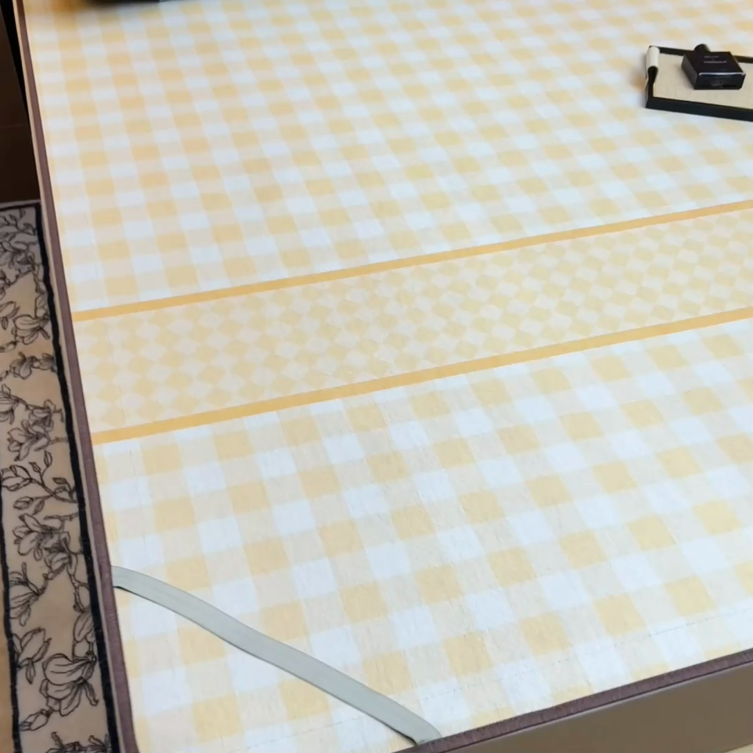 91家纺网 家纺一手货源 找家纺 梵赫 2025新款夏季成人凉感藤席凉席 简约-黄格