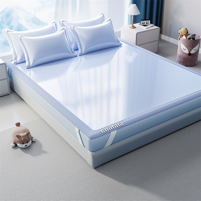 91家纺网 家纺一手货源 找家纺 星座家纺 2025新款斜纹冰丝凉席三件套-绣花款 宁静蓝