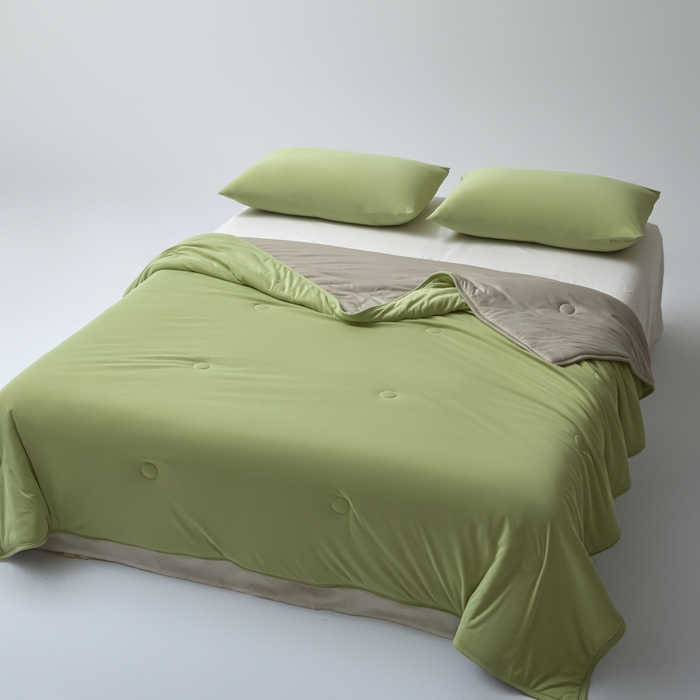 91家纺网 家纺一手货源 找家纺 欧邦 2025春夏新款Pro+深睡双面用锦纶夏被空调被 松柏绿