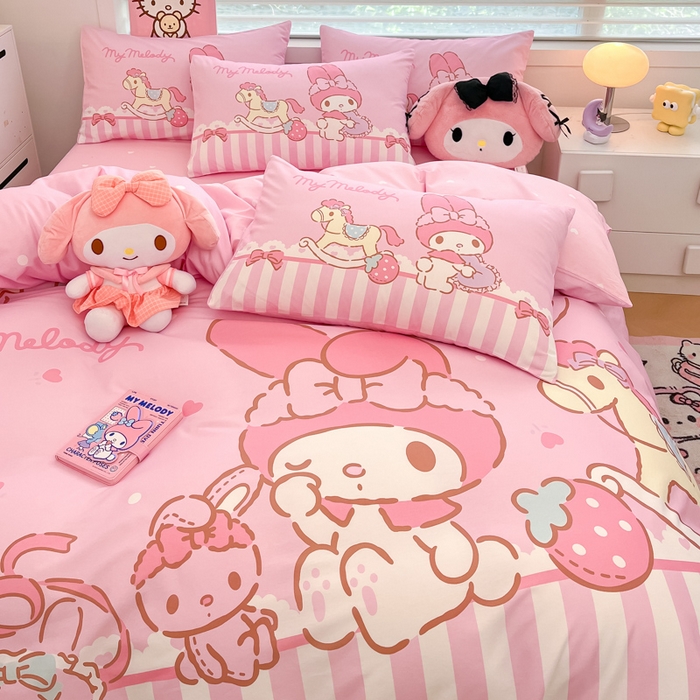 91家纺网 家纺一手货源 找家纺 暮思家居 2025新款正版授权三丽鸥大阪全棉数码印花纯棉四件套系列-第三批(专版花型) 大版-条纹美乐蒂