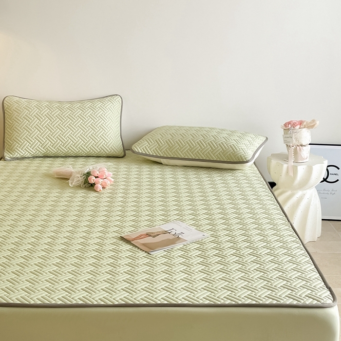 91家纺网 家纺一手货源 找家纺 欧邦2025新款纯色加厚乳胶床笠三件套 饼干花-果绿