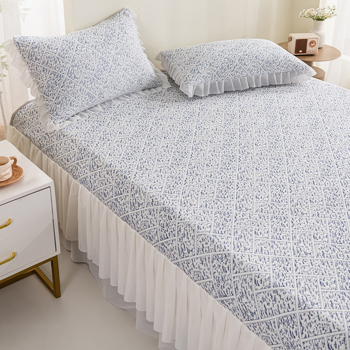 91家纺网 家纺一手货源 找家纺 叠派家纺 2025新款5A抗菌雅致床裙款三件套 雅致床裙款-冰深蓝