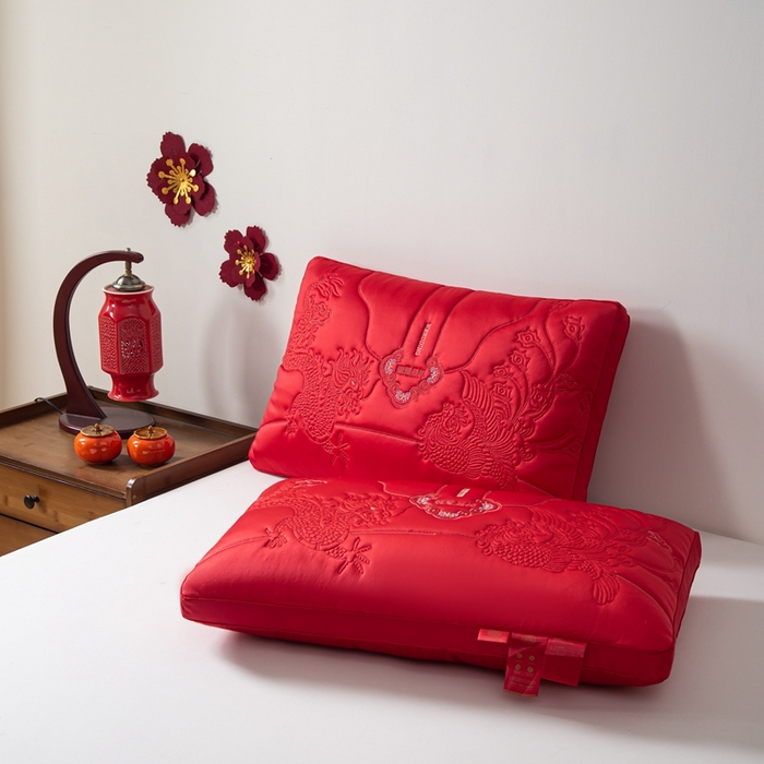 91家纺网 家纺一手货源 找家纺 2025新款婚庆枕芯 龙凤呈祥