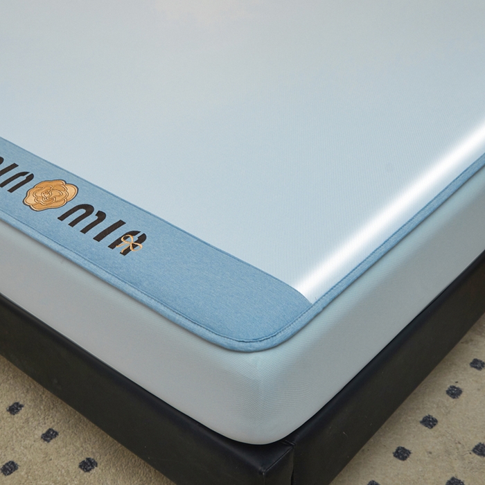 91家纺网 家纺一手货源 找家纺 全季家居 2025新款全季家居5A抗菌min系列凉感冰丝席 床笠-天蓝