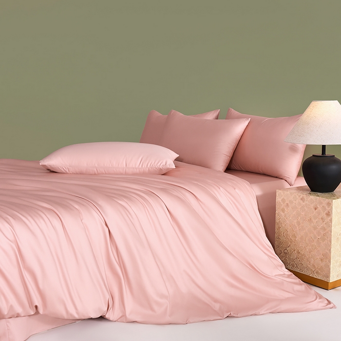 91家纺网 家纺一手货源 找家纺 闲鱼家纺 2025新款亲肤舒适60S黑标A类全棉纯色四件套单被套单床笠-风格一单被套单床笠-风格二 暖心粉