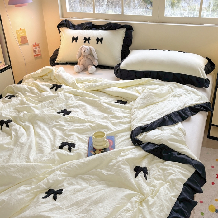 91家纺网 家纺一手货源 找家纺 老K (原美阁） 2025新款毛巾绣韩版单夏被空调被单品 蝴蝶结-米白