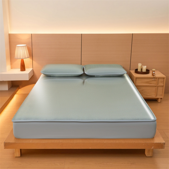 91家纺网 家纺一手货源 找家纺 2025夏季新品纯色冰藤床笠三件套凉感冰丝床笠席子单件床罩 冰藤床笠-丝绒绿