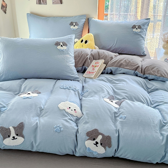 91家纺网 家纺一手货源 找家纺 优卡迪家纺馆 2025新款水洗棉毛巾绣四件套（下载文件夹包含买家秀） 萌萌狗-月光蓝