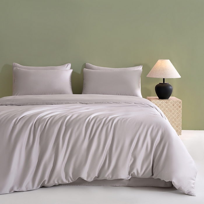 91家纺网 家纺一手货源 找家纺 闲鱼家纺 2025新款亲肤舒适60S黑标A类全棉纯色四件套单被套单床笠-风格一单被套单床笠-风格二 浅松灰