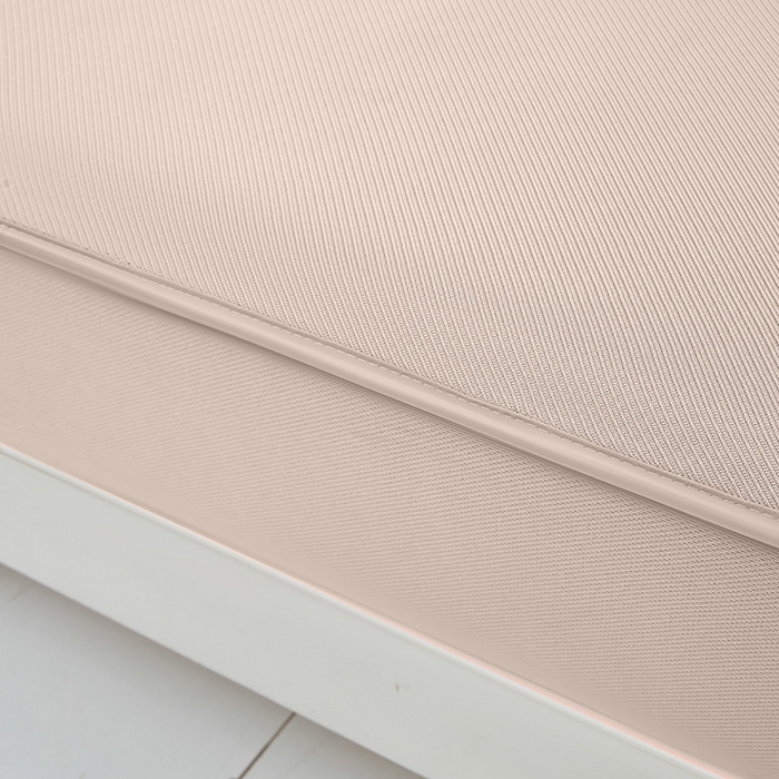 91家纺网 家纺一手货源 找家纺 全季家居 2025新款5A抗菌碳光卡通贴布系列冰丝席 床笠款-快乐精灵-淡粉