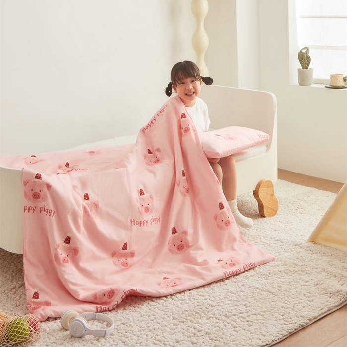 91家纺网 家纺一手货源 找家纺 艾佳宝贝 2025新款A类儿童全棉多功能单被套可拆式夏被四季被子 乖巧萌猪