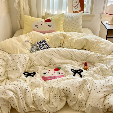 桃喜 2025新款韩系卡通水洗棉毛巾绣套件（化纤） 波点草莓蛋糕（水洗棉）