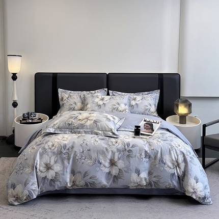 91家纺网 家纺一手货源 找家纺 乐蔻家纺 2025新款全棉13376数码印花四件套 初雪（兰）