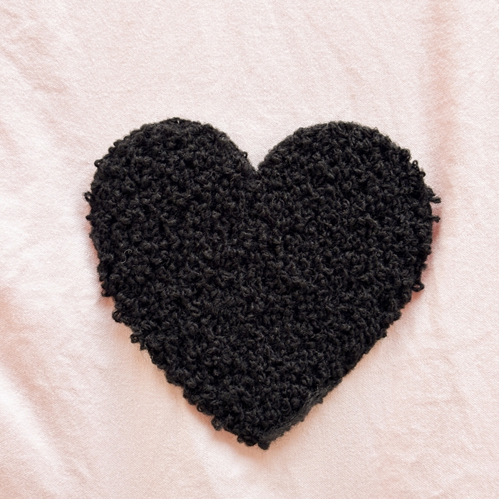 91家纺网 家纺一手货源 找家纺 老K (原美阁） 2025新款毛巾绣韩版单夏被空调被单品 爱心-粉