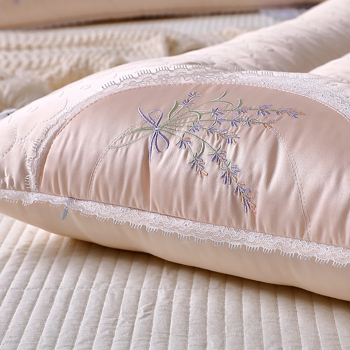 91家纺网 家纺一手货源 找家纺 （总）糖果枕芯 2025新款薰衣草花边护颈枕情侣随礼助眠枕头