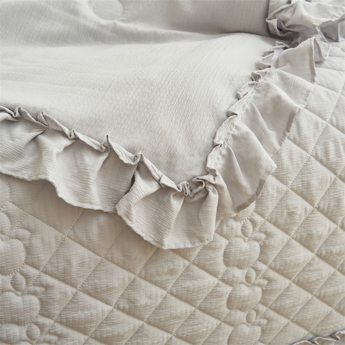 91家纺网 家纺一手货源 找家纺 恒爱家纺 2025新款A类泡泡纱床盖-杜鹃 绅士灰